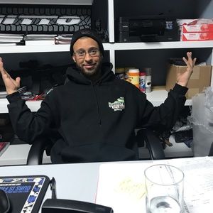 Meet your Posher, Stephen